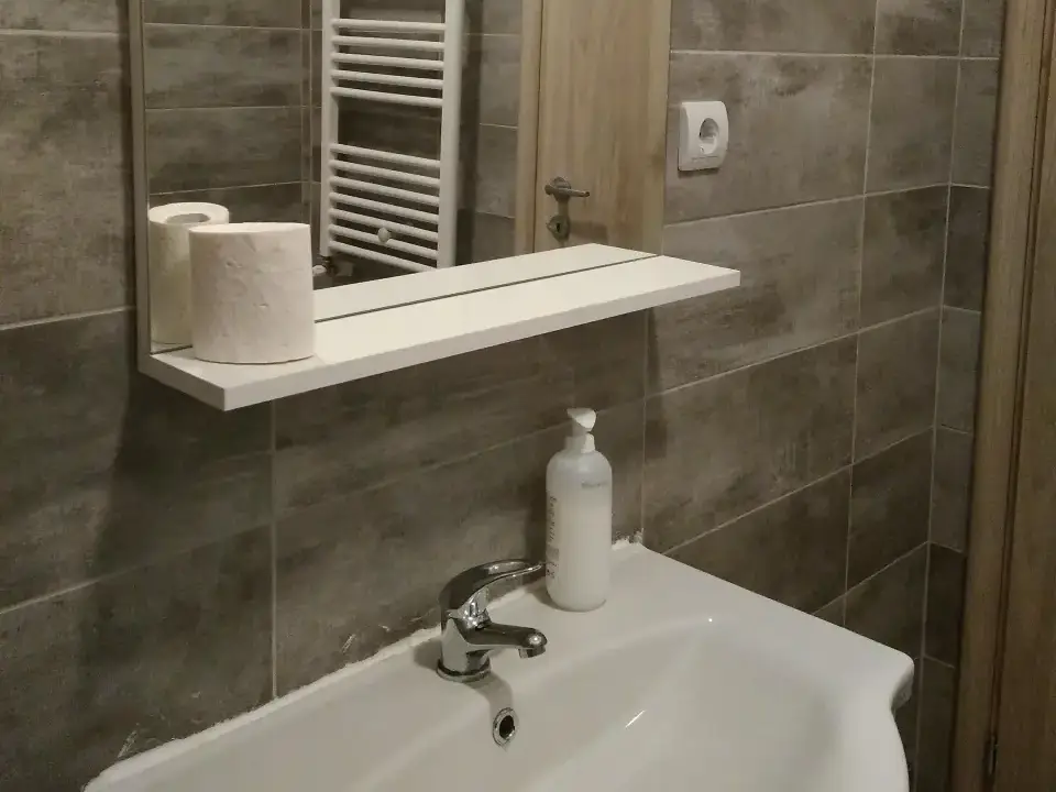 Garsonieră de Vânzare în Roșu, Ilfov - Ofertă Modernă - imaginea 12