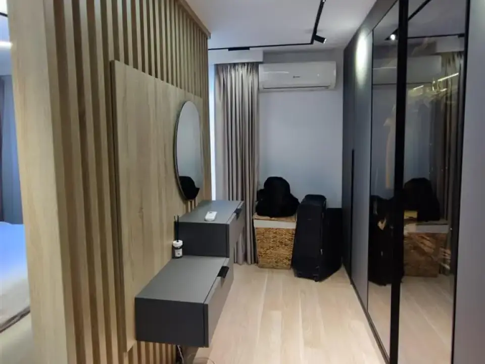 Vânzare Casă Voluntari, Ilfov - Structură Monolit, Renovare Completă 2024, Mobilată Premium - imaginea 19