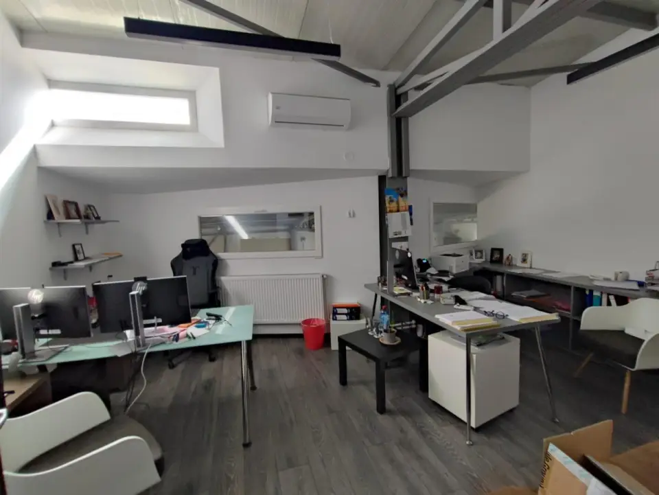 Spațiu Industrial de Vânzare Afumați, Ilfov: Hala 1600 mp cu Utilități Moderne și Acces Strategic - imaginea 6