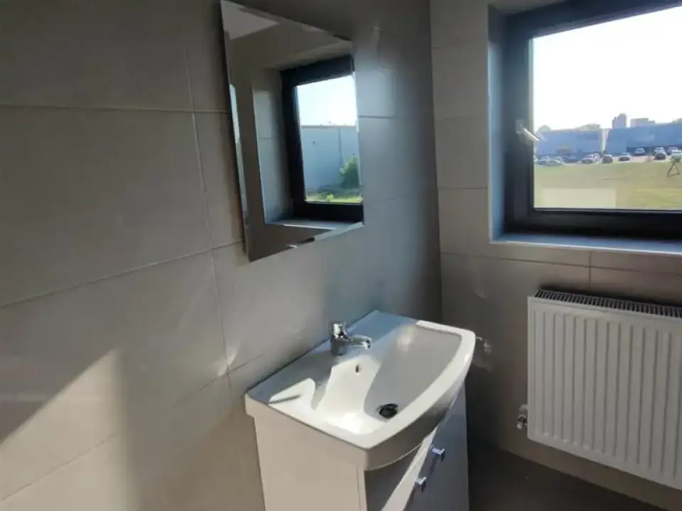 Hala de vanzare Chiajna, Ilfov - 580 mp, birouri, rampa acces tir - imaginea 5