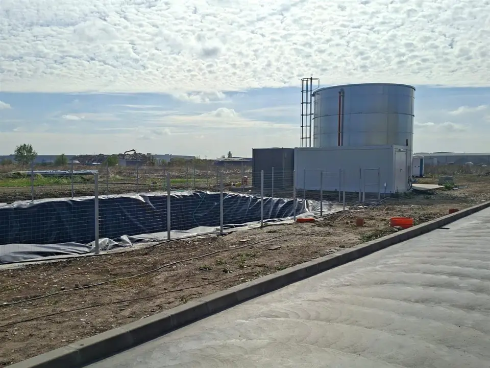 Hala de vânzare, Chitila, Ilfov - 300 mp, înălțime 8m, structură beton armat, parcare TIR - imaginea 16
