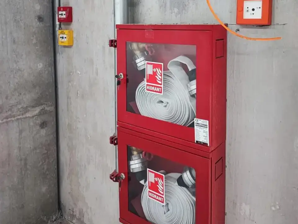 Hala industriala de vanzare in Chitila, Ilfov - 900 mp, inaltime 8m - imaginea 9