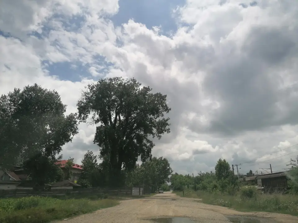 Teren Intravilan Buftea, Ilfov - 52.000 mp Ideali Pentru Dezvoltari Industriale Si Comerciale