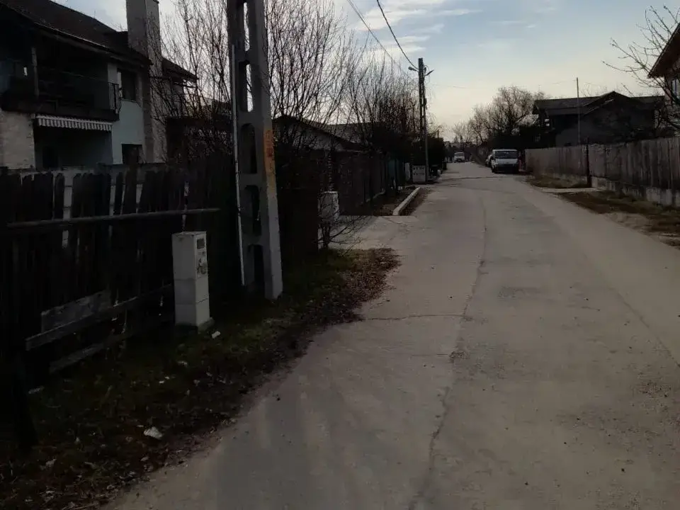 Teren rezidențial de vânzare în Corbeanca, Ilfov - 1730 mp, drum asfaltat, utilități - imaginea 2