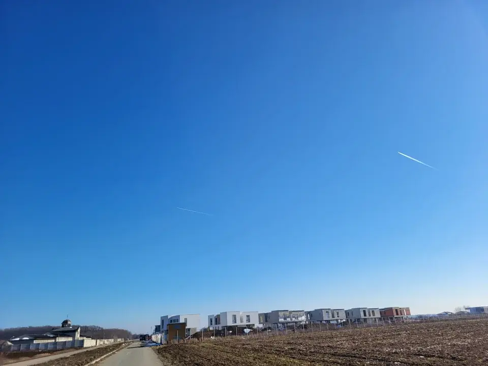 Oportunitate Unică: Teren Mare de Vânzare Corbeanca, Ilfov - 3.5 Ha, La Șosea, Utilități - imaginea 5