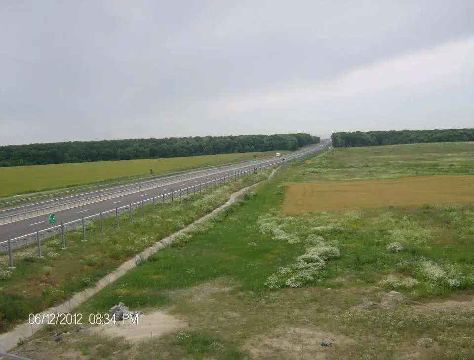 Teren Snagov, Ilfov: 3500 mp intravilan cu acces extins la lac și priveliște spre pădure - imaginea 4